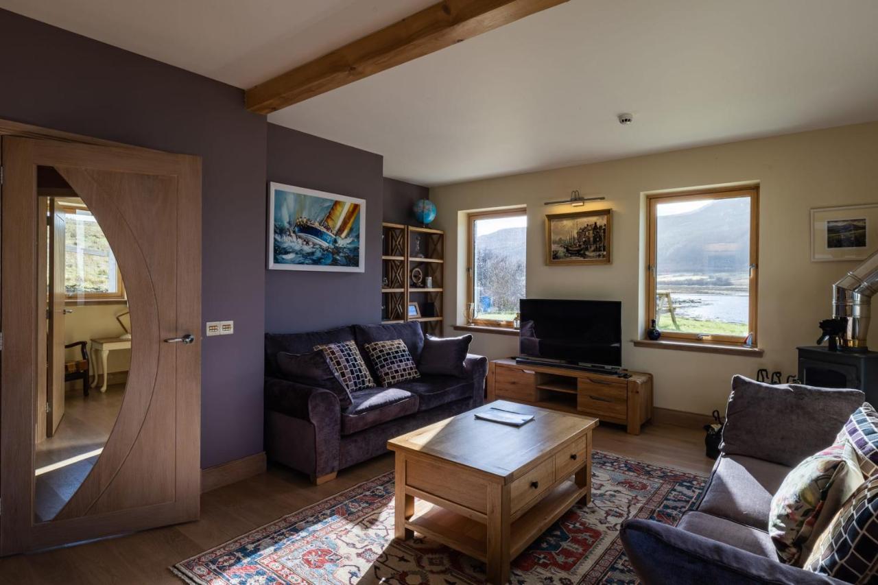 Shore Cottage Isle Of Skye พอทรี ภายนอก รูปภาพ